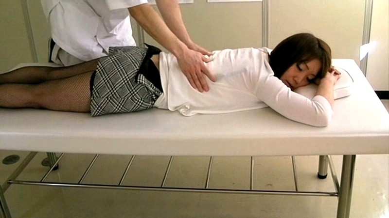 ＜盗撮＞ 熟女限定 猥褻整骨院の裏治療極秘盗撮流出 『FANZA』