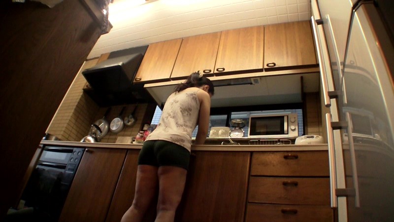 ＜盗撮＞ 実録 セックスレスな妻を騙して部下の勃起した肉棒を… 『FA...