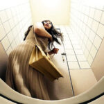 ＜盗撮＞ 公衆トイレ性処理動画 ＃1 『FANZA』