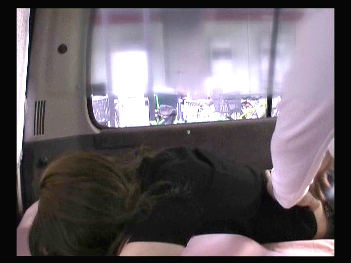 ＜盗撮＞ 素人娘！顔出し！移動式マッサージでイクッ！！ 『FANZA』