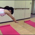 ＜盗撮＞ ヨガ教室盗撮 スパッツのお尻が切れて肛門まで見せちゃった恥かしい女の子隠し撮り 『FANZA』