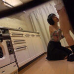 ＜盗撮＞ 【寝取られすぎる妻】本気マン汁、間男相手に垂らしすぎだろ。 本庄瞳 『FANZA』