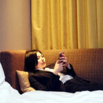 ＜盗撮＞ 出張先ホテル秘密オナニー 性欲剥き出しOL ＃3 『FANZA』