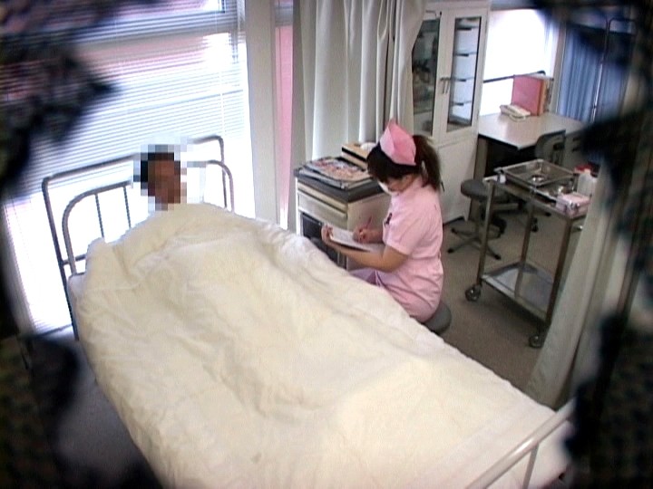 ＜盗撮＞ 意外とヤレる！！看護婦のオバサン 2 『FANZA』