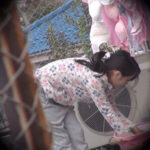 ＜盗撮＞ とある人妻の隠し撮り映像。お風呂や自慰の瞬間まで…！ 『FANZA』