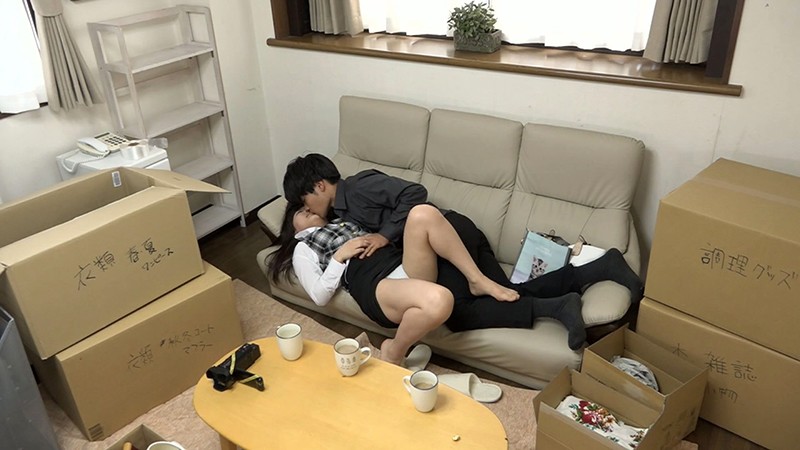 ＜盗撮＞ 新人OLのぞき部屋 美緒22歳＆ひまり22歳のエッチな一週間...