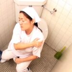 ＜盗撮＞ 給食センターで働くおばちゃんの尿検査用採取盗撮映像 2 『FANZA』
