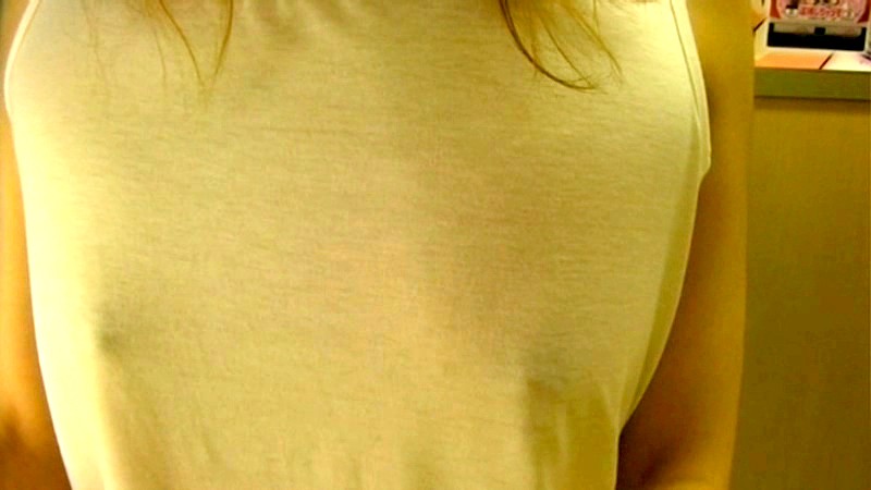 ＜盗撮＞ パチンコに熱中している女性の胸ポチ盗撮 2 『FANZA』