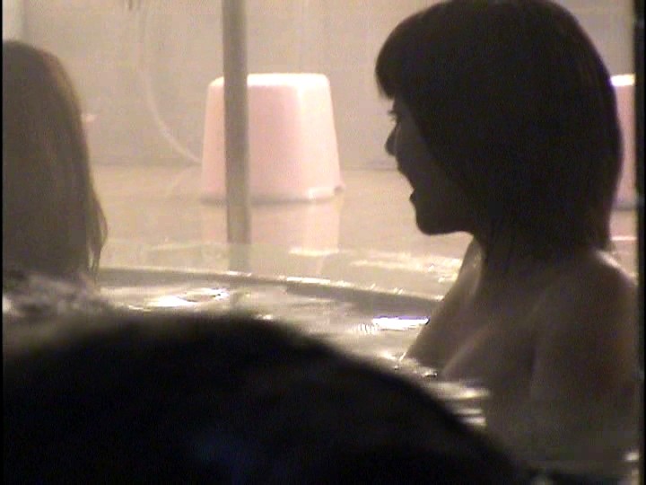 ＜盗撮＞ のぞき風呂 湯けむりに潜む男の欲望 『FANZA』