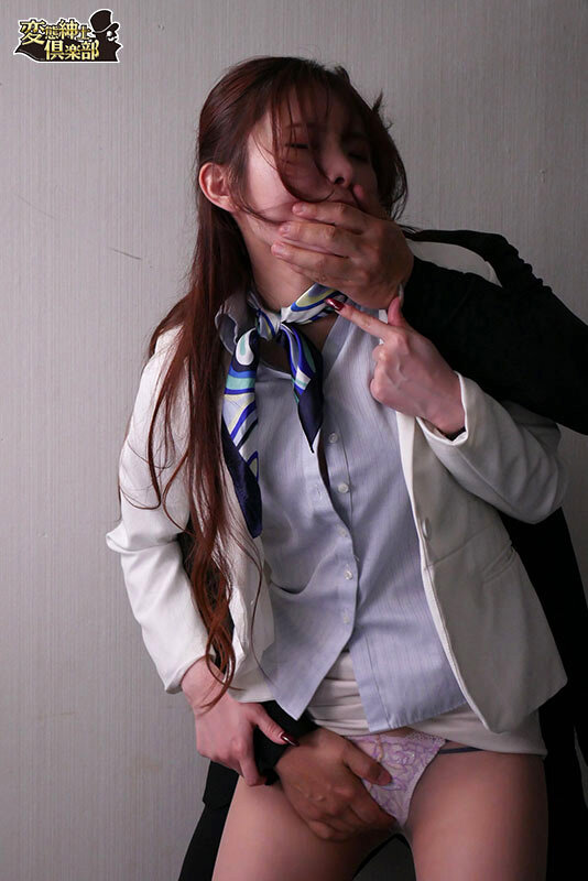 ＜盗撮＞ 一流ホテルウーマン上品おま●こ激ピストン中出しレ×プ乱交映像...