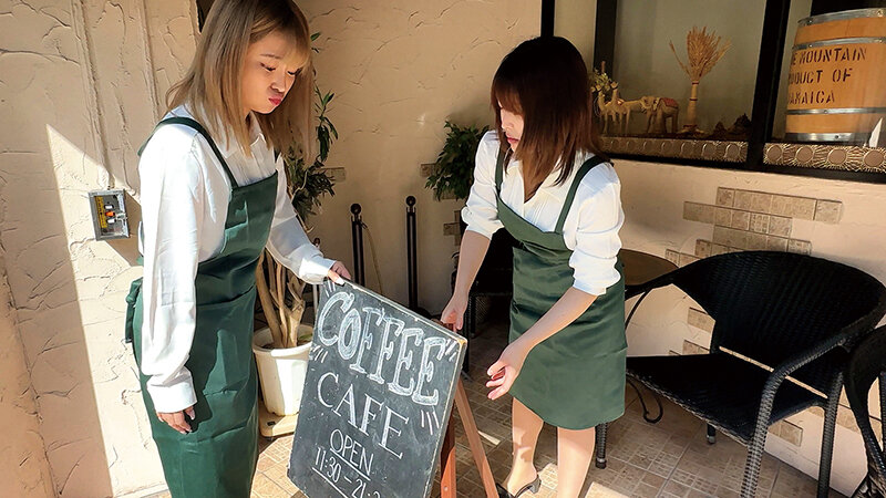＜盗撮＞ カフェ店員同僚3名 性的いじめ りか/あかり/なお 『FAN...