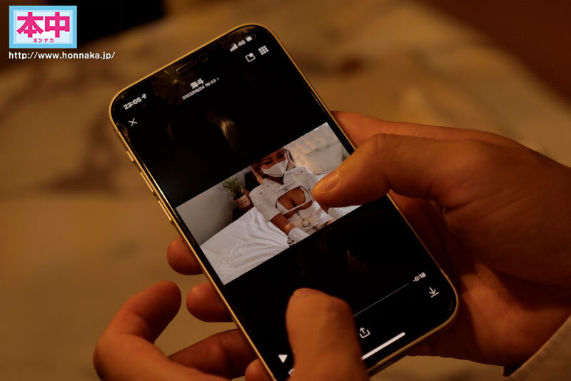 『人妻』 裏垢バズり動画を観たら、子作り中のギャル妻がコスプレ危険日中...