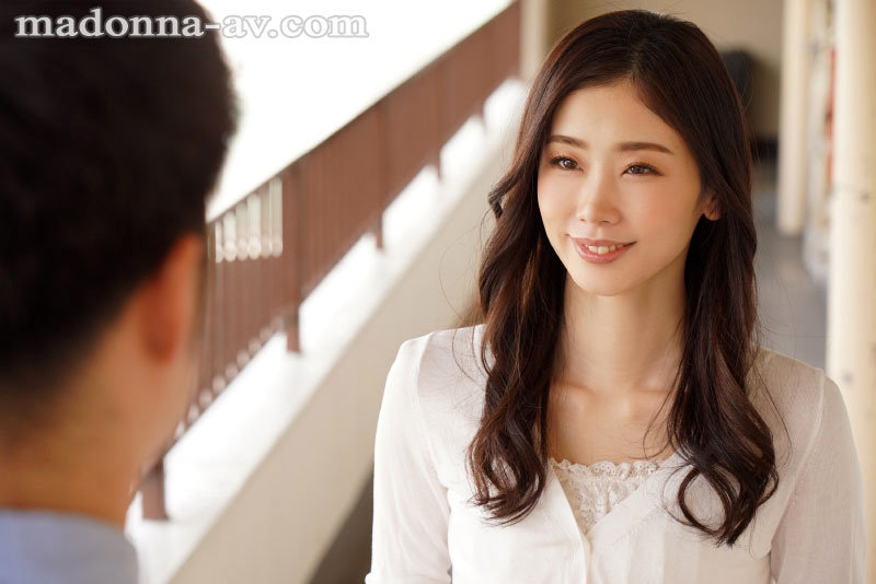 『人妻』 甘い囁きに流されるまま、僕は大学を留年するまで、人妻との巣篭...