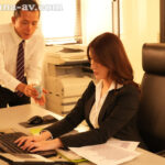 『人妻』 昇給がかかった僕は女上司の《逆》言いなりペット 森沢かな 【FANZA】