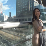 『人妻』 パンデミックで海外から緊急帰国！！ 「ご飯とかいいから早くチェックインしよっ」 即尺！即ハメ！即効型の都合のイイ絶倫海外セレブ妻ビッチCome Back！！ 人妻:スミレさん。 【FANZA】