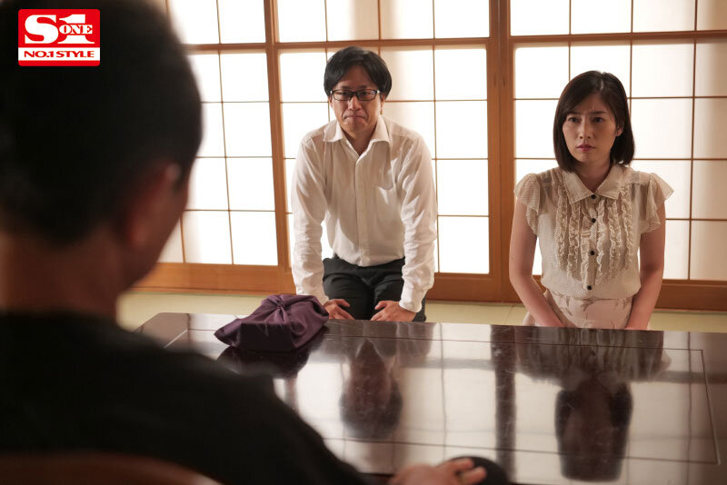 『人妻』 ダメ夫の借金8千万円と引き換えに好き放題、欲望のままに義父に...