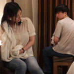 『人妻』 ゲリラ豪雨を避けホテルで雨宿り。人妻と童貞が2人きりで何も起こらないはずが無く…五十嵐なつ 【FANZA】