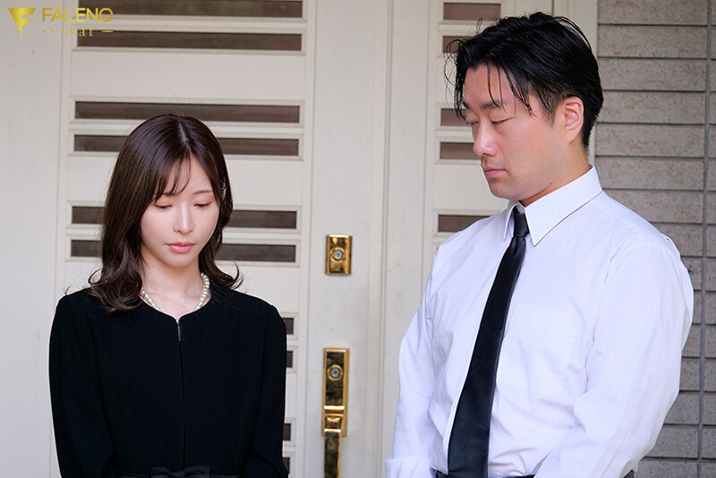 『人妻』 愛する妻を喪った寂しさに負けてもえ（義妹）と何度も、何度も、...