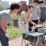 『人妻』 息子の友達の制御不能な絶倫交尾でイカされ続けて… 風間ゆみ 【FANZA】