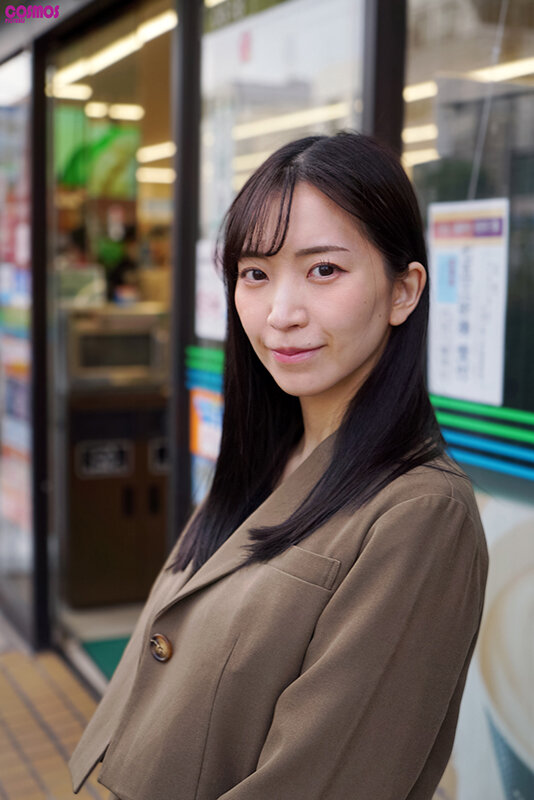 『人妻』 素人妻が一般大学生の自宅にコンドーム1つ渡され一泊一度のゴム...