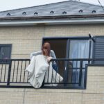 『人妻』 旦那が居ない隙を狙い自宅に間男を招き ぎちぎち性欲をアヘ顔アクメ爆発させる 普段は淑やかを装う白桃パイの足長鬼スレンダー便器 このはさん 【FANZA】