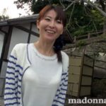 『人妻』 地方在住人妻地元初撮りドキュメント 松島編 牧村茜 【FANZA】