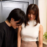 『人妻』 下の階に引っ越してきた人妻が巨乳すぎる！押しの弱さに付け込んで大きくてやわらかいおっぱいを堪能しながら中出し 並木あいな 【FANZA】