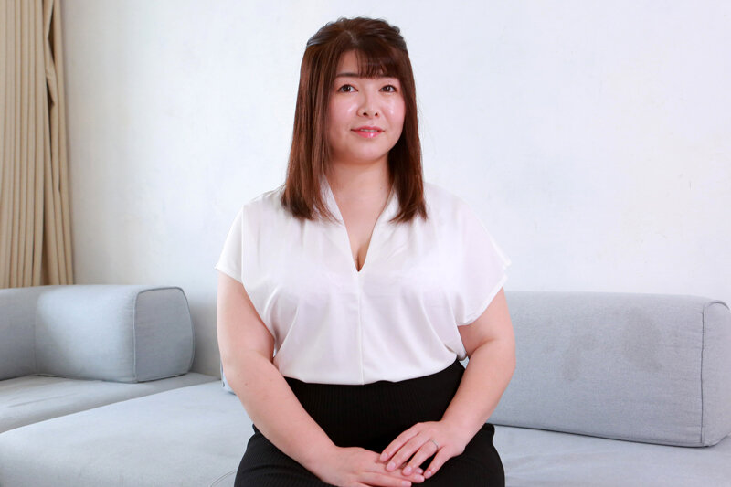 『人妻』 ふわとろ熟女デカチンNTR～むっちり巨乳妻が他人棒で快楽に溺...