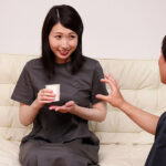 『人妻』 ごぶさた妻に大人気！隠れ家的エステの性感オイルマッサージ！ 望月瞳 【FANZA】