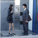 『人妻』 取引先の傲慢社長に中出しされ続けた出張接待。 大型専属、イイ女のスーツ『美』―。 小松杏 【FANZA】