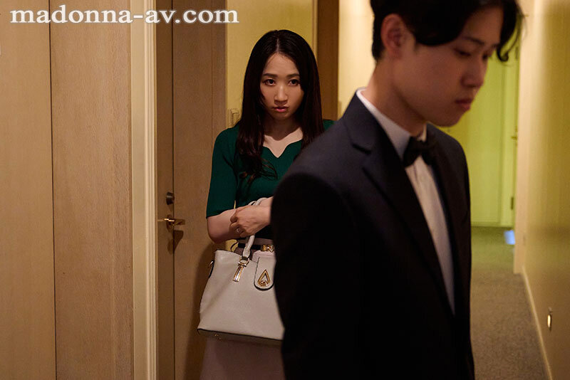 『人妻』 主人がシてくれないから―。私は、女性用風俗に堕ちていく…。 ...