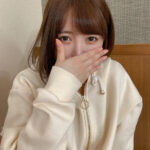 『人妻』 素人娘の本当に上手いフェラチオ3 SNSで知り合った令和素人娘10人180分 【FANZA】