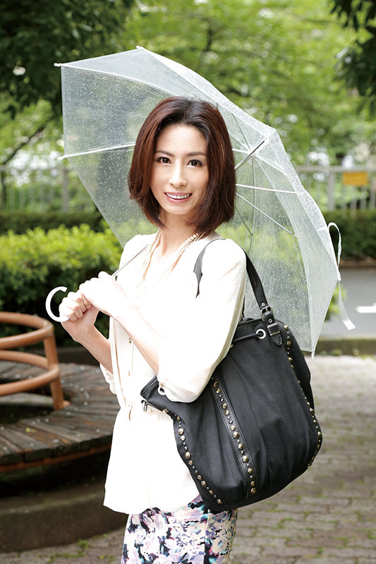 『人妻』 美熟女ベスト南あゆみ4時間 スレンダーマドンナ 【FANZA...