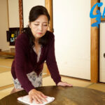 『人妻』 還暦の性 欲求不満な未亡人六十路の日常 絶倫の義兄と不倫姦・弁当屋の若い燕と濃厚セックス 杉本秀美 【FANZA】