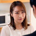 『人妻』 「終電なくなっちゃったね…じゃあウチくる？」終電を逃して旦那さんが出張中の女上司の家にお泊まり不倫、誘惑発情された僕は興奮して朝までハメ続けた 八乃つばさ 【FANZA】