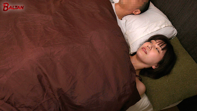 『人妻』 一度の射精で満足してしまう夫に嫌気が差した人妻は、ネットで知...