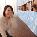 『人妻』 寝取られ願望のある夫婦限定！ 巨乳人妻ノーハンドフェラ旦那チ〇ポ当てマッチング！ 生チン10本からお口の感触だけで当てたら100万円！失敗で即ズボNTR罰ゲーム 【FANZA】