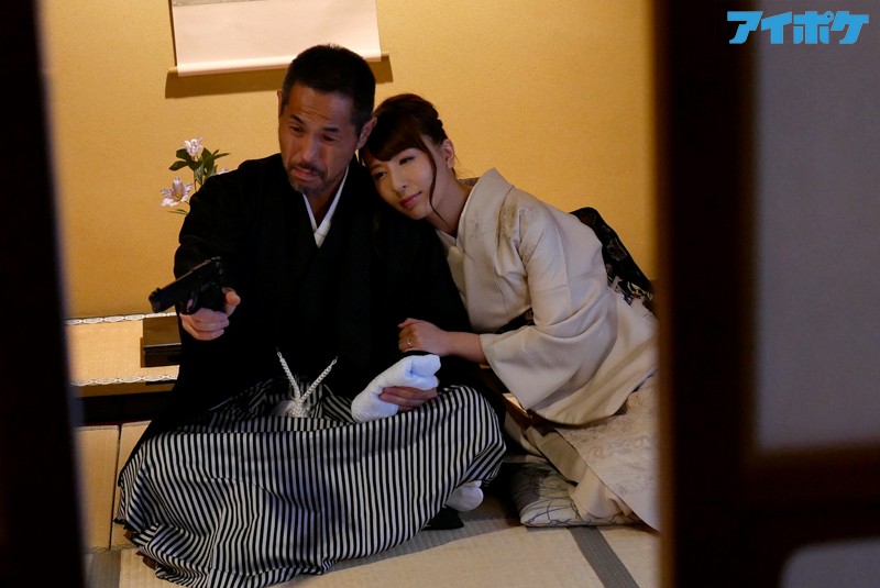 『人妻』 緊縛調教に目覚めたマゾ極妻 緊縛解禁！！深く喰い込む麻縄の苦...