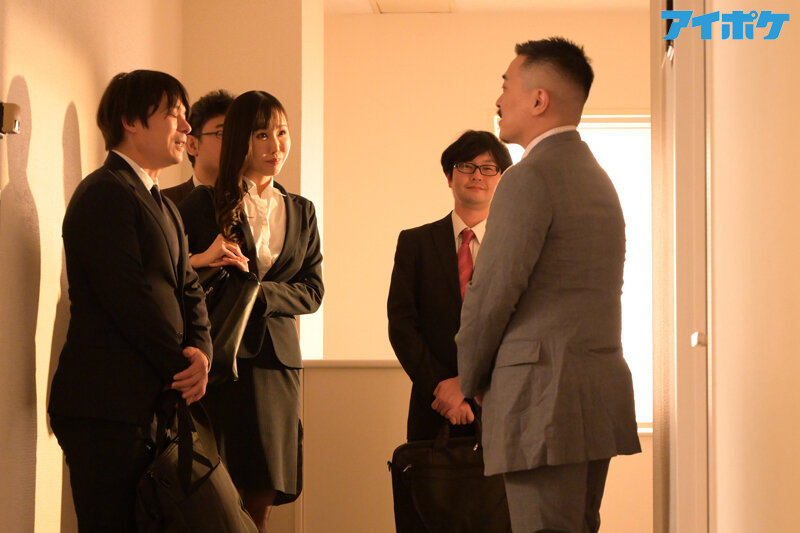 『人妻』 出張先相部屋NTR 絶倫の上司に一晩中何度もイカされ続けたキ...