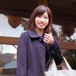 『人妻』 寝取らせ実録 他人に抱かれて濡れる巨乳人妻を公開露出いいなり温泉旅行 奥田咲 【FANZA】