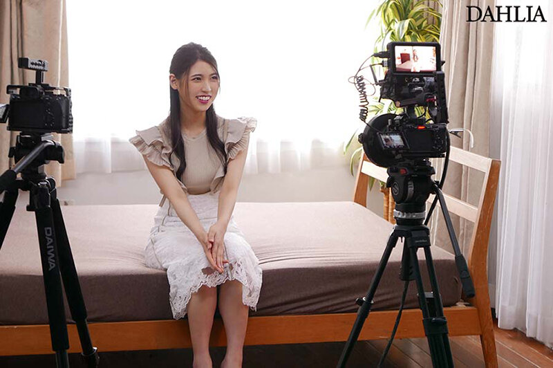 『人妻』 「この日のために旦那とのセックスを断ってきました…」性欲を限...