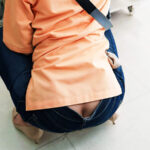 『人妻』 29歳人妻です。パート先のコンビニでお尻好きの大〇生に想われて身体の関係に…それから彼のいいなりになってしまいバイト中に何度もSEXしました。バックが大好きで私の方がイカされっぱなしになります。 小那海あや 【FANZA】