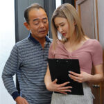 『人妻』 陰湿な町内会オヤジのチクハラに逆らえず、ネチネチしつこい先端こねくりで早漏クリ乳首に変えられてしまった私 藤井蘭々 【FANZA】