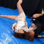 『人妻』 女帝シングルマザー総合格闘家REIRA 霊長類メス族最強 AV史上最も危険な女が、負けたら即レ●プの壮絶な戦い 打・投・極デスマッチ 【FANZA】