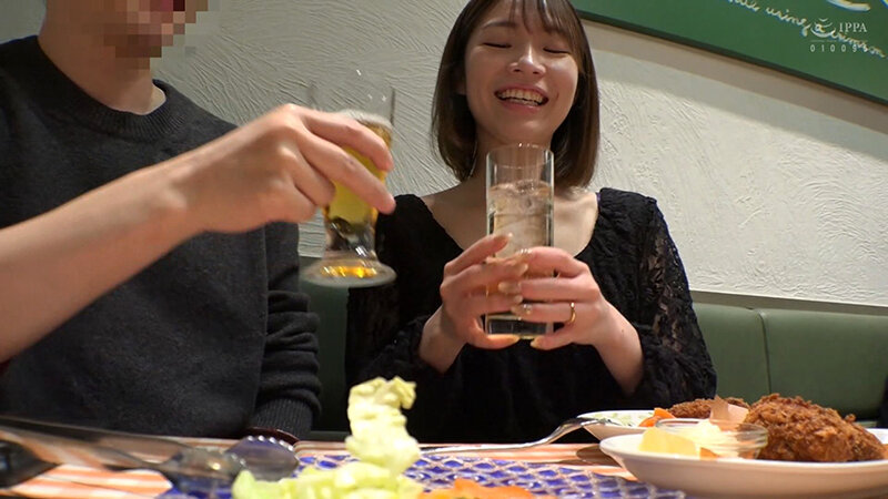 『人妻』 色白キュートなシンデレラボディ！！「ねぇ、いっぱいチューしよ...