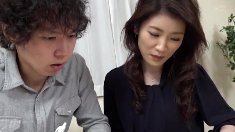 『人妻』 綺麗でいやらしい叔母さんの憧れの艶めく肉体を淫らに貪る僕 桧...