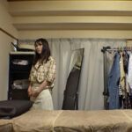 『人妻』 媚薬オイルマッサージ 痴●盗撮＆中出し素人娘VOL.48 超強力媚薬を配合したマッサージオイルを施術中に知らずに塗りこまれたオンナは、身体の火照りに驚き、チ○ポを欲しがる自分に戸惑い、垂れ出したマン汁に恥ずかしがりながらも生ハメ中出しまで欲してしまう！ 【FANZA】