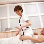 『人妻』 本番あり！中目黒人妻出張マッサージ嬢 かな 【FANZA】