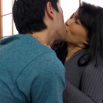 『人妻』 巨乳熟女にハマる禁断の快楽SEX！性欲を開放された熟女は快楽エロスに身悶え堕ちていく… 【FANZA】