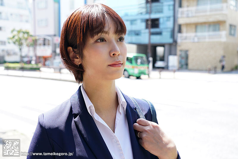 『人妻』 生徒と一線を越えたあの日から、私はSMラブホテルで放課後毎日...